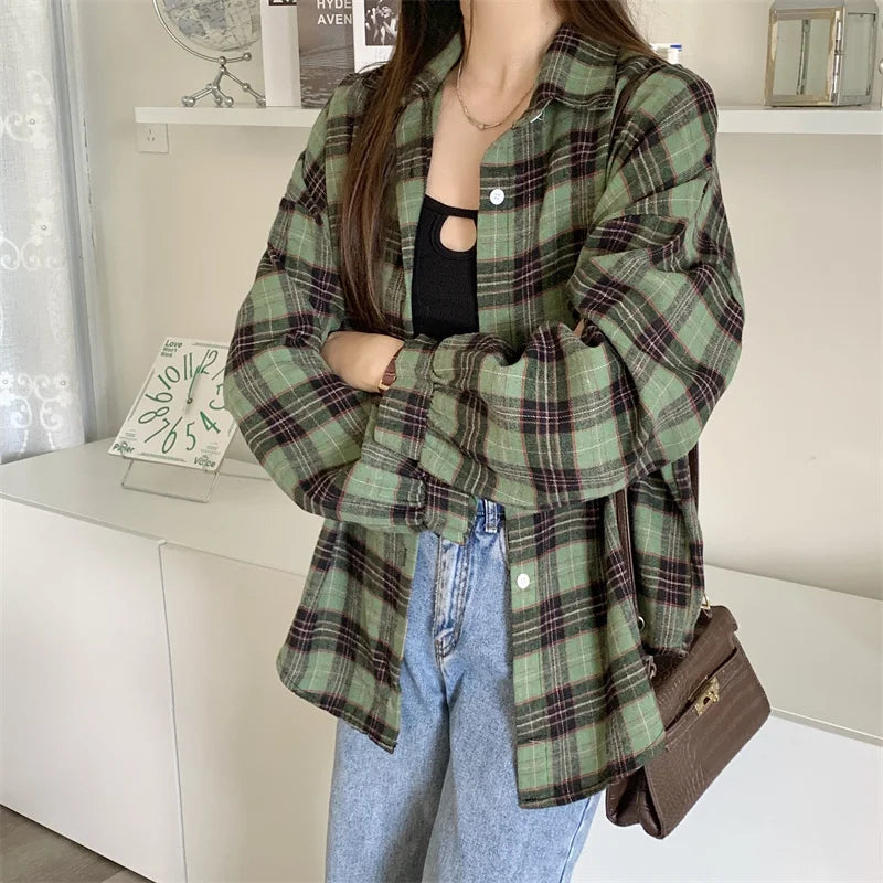 Women Tartan Shirt Long Sleeve Collared Button Up Oversized Plaid Shirt Jacket Grunge Fashion Teenage Girl Spring Summer Outfit