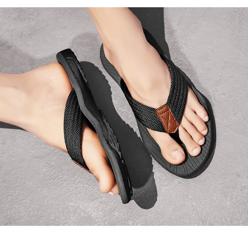 2021 Summer Men Flip Flops Beach Sandals Anti-slip High Quality Men Shoes Trendy Men Beach Slipper Big Size 45