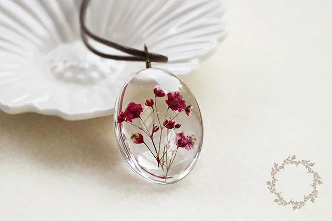 Handmade Dried Flower Necklace Red Blue Pink Flowers Pendant Leather Chain Necklaces For Women Bohemian Jewelry