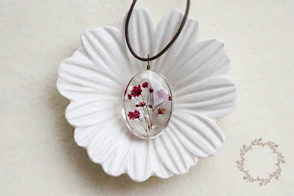 Handmade Dried Flower Necklace Red Blue Pink Flowers Pendant Leather Chain Necklaces For Women Bohemian Jewelry