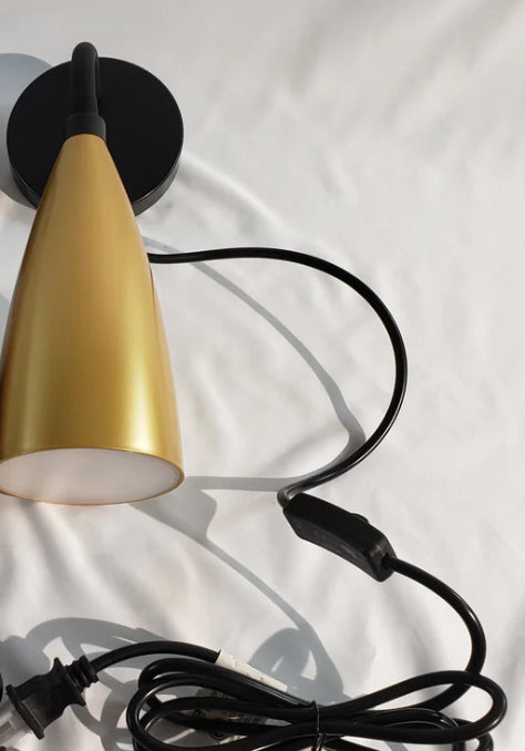 New Greenlite Gold Sconce Light