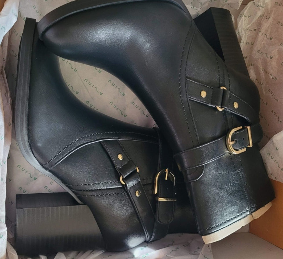 Women’s boots
