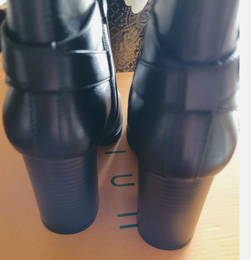 Women’s boots
