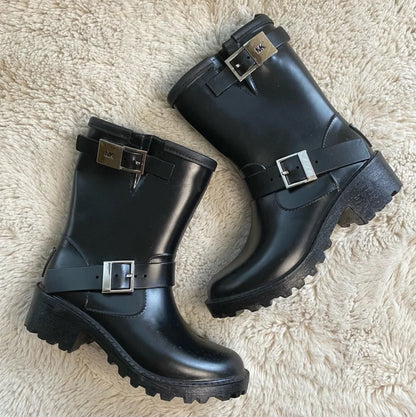 Women’s boots