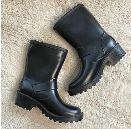 Women’s boots