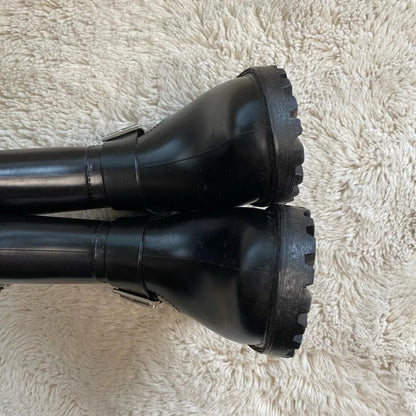 Women’s boots