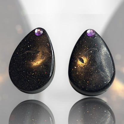 Earrings resin