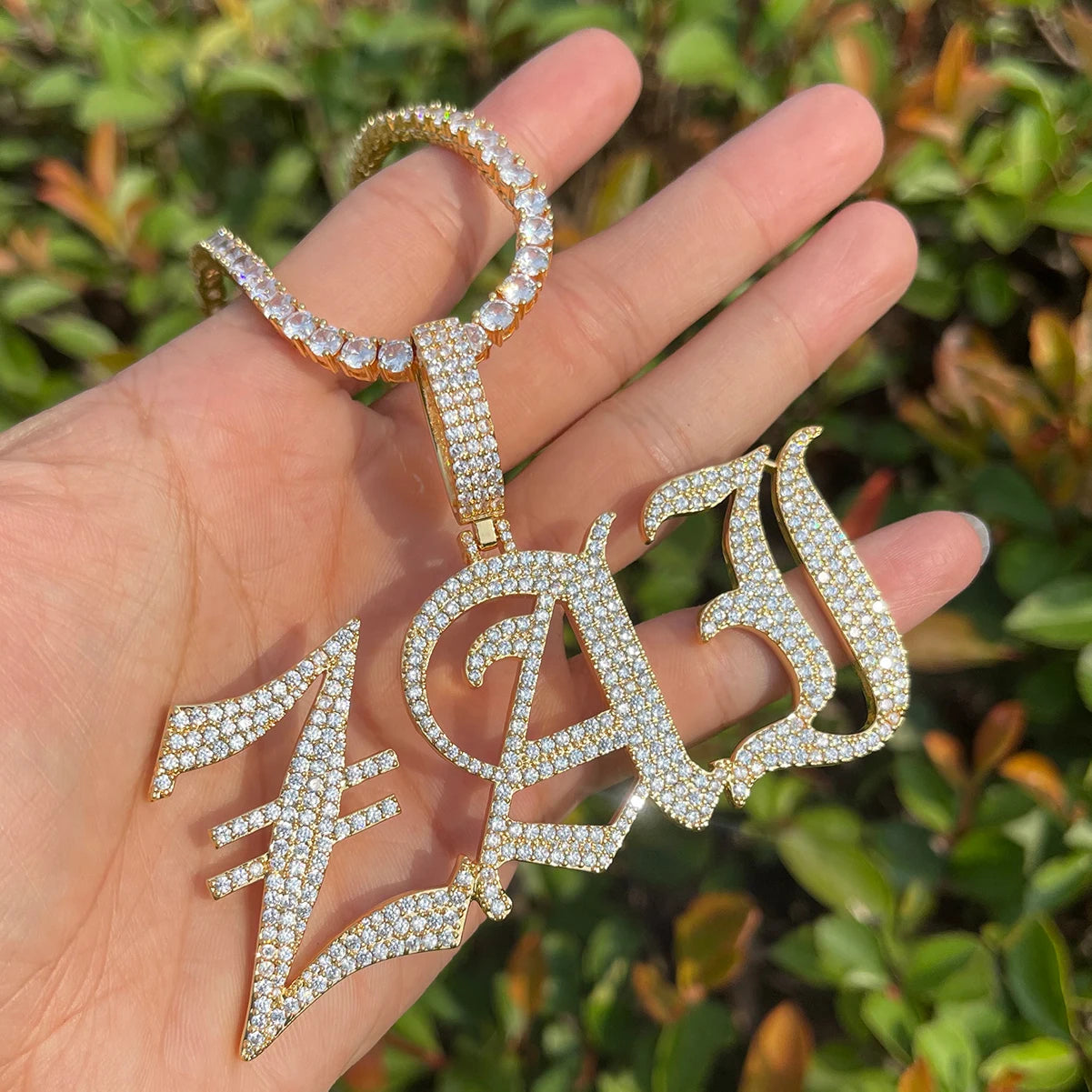 Bubble Letter Old Vintage English Font Customized Name Necklace for Women Personalized Cursive Pendant Hip Hop Jewelry