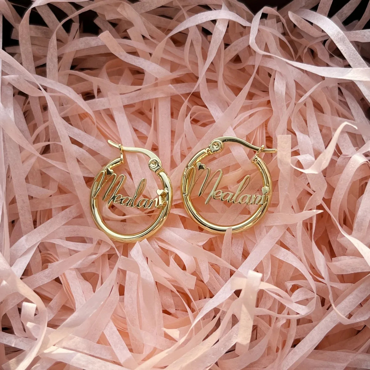 DUOYING Custom Nameplate Earrings Hoops 20mm 18K Gold Plated Stainless Steel Letter Round Earring Jewelry For Kids Gift