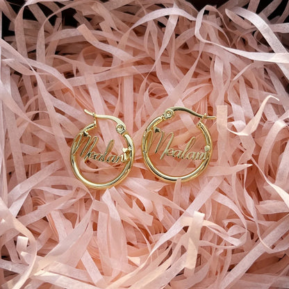 DUOYING Custom Nameplate Earrings Hoops 20mm 18K Gold Plated Stainless Steel Letter Round Earring Jewelry For Kids Gift