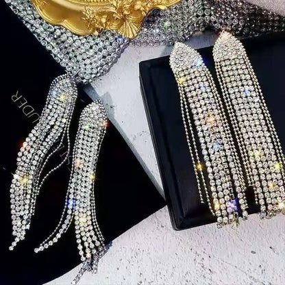 New Vintage Statement Gray Crystal Leaf Earrings for Women Fashion Unique Accessories Party Jewelry Birthday Anniversary Gifts