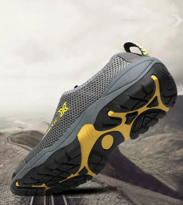 Men's Summer Sports Shoes Anti-skid and Wear-resistant Soles New Discount Shoes for Outdoor Hiking Casual and Breathable Shoes