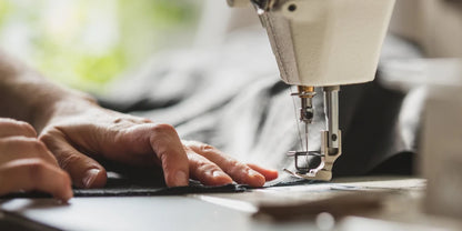 Men's Black Solid Paisley Suit Vest with Necktie Bow Tie Handkerchief Cufflinks Formal Waistcoat for Wedding Prom Tuxedo