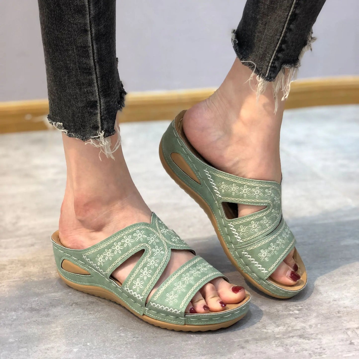 new Fish mouth Women Platform Wedge Sandals Outdoor Open Toe Casual slippers thick soled antislip Leather Fashion Female Zapatos