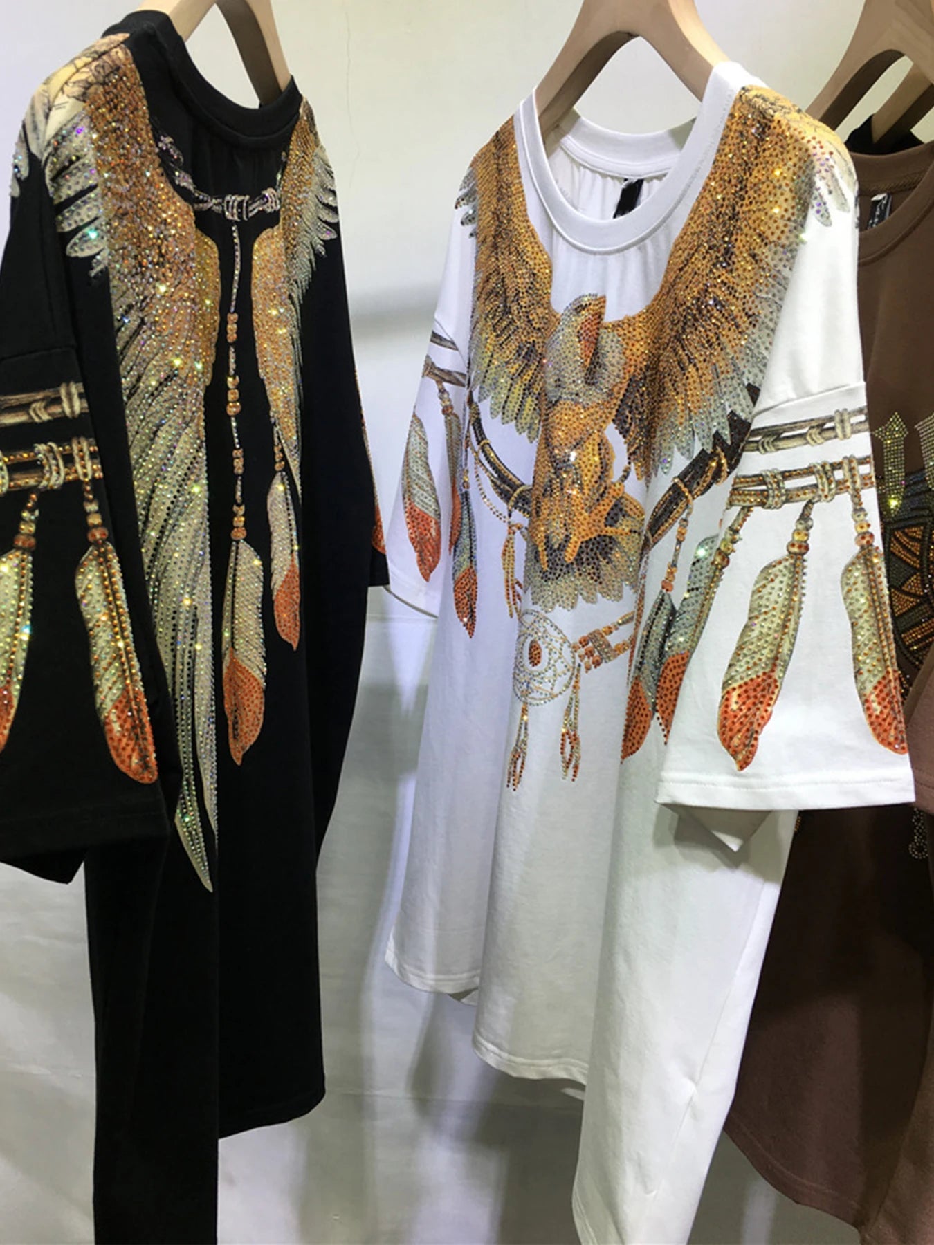 Plus Size Graphic Tees for Women Eagle Rhinestone Printed Tops Loose Fit T Shirts Short Sleeve Oversized Streetwear