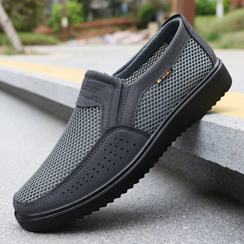 Men's Casual Shoes Comfortable Sneakers Summer Breathable Men Loafers Non-slip Lightweight Men Shoes Outdoor Mesh Walking Shoes