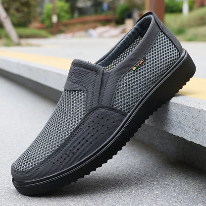 Men's Casual Shoes Comfortable Sneakers Summer Breathable Men Loafers Non-slip Lightweight Men Shoes Outdoor Mesh Walking Shoes