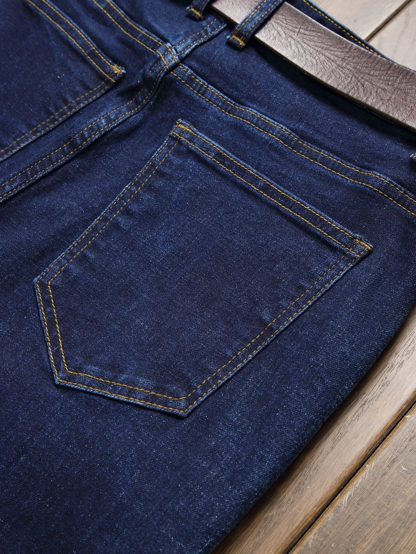 Stylish Mid Stretch Slim Fit Jeans - Men's Mid Waist Distressed And Ripped Denim Jeans With Tassels For All Seasons Street Wear