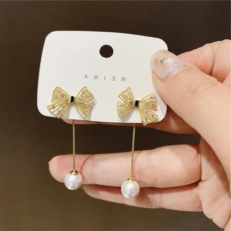 New Vintage Statement Gray Crystal Leaf Earrings for Women Fashion Unique Accessories Party Jewelry Birthday Anniversary Gifts