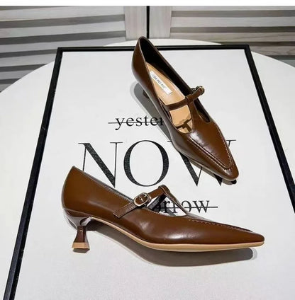 2026 Woman Fashion Pointed Toe Buckle Shoes Apricot Retro Kawaii Solid Female Shoes Flats Casual Shallow Mouth Mary Jane Shoes
