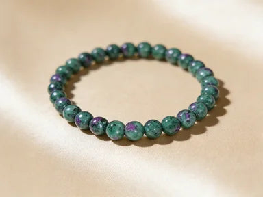 Red and green natural gemstones, aiding in attracting wealth and good fortune, bringing continuous luck couple bracelet