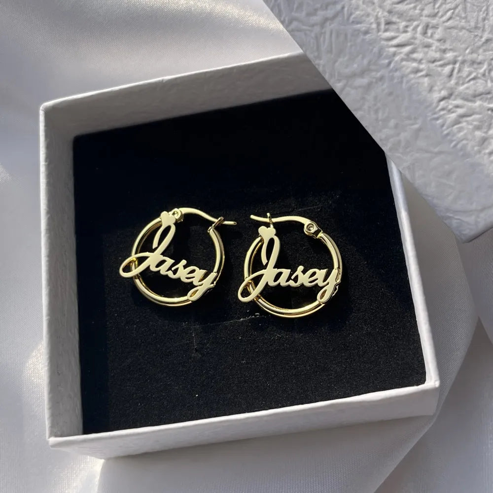 DUOYING Custom Nameplate Earrings Hoops 20mm 18K Gold Plated Stainless Steel Letter Round Earring Jewelry For Kids Gift