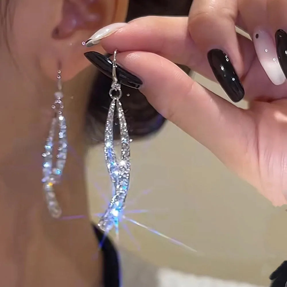 New Vintage Statement Gray Crystal Leaf Earrings for Women Fashion Unique Accessories Party Jewelry Birthday Anniversary Gifts
