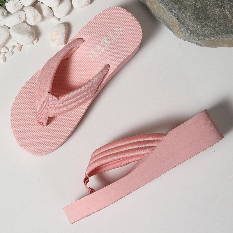 2025 Summer Beach Pink Flip Flops for Women Non Slip Weightlight Wedge Slippers Woman Fashion Thick Bottom Clip Toe Slides Mujer