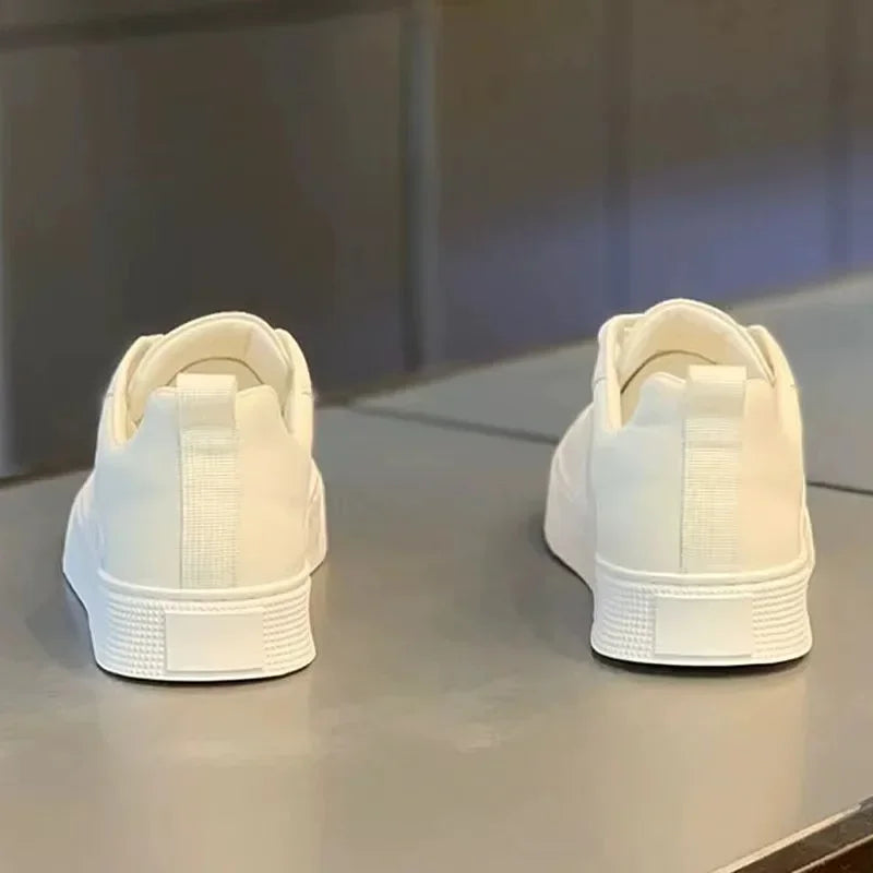 White Casual Leather Men Sneakers Shoes Comfortable Trend Board Shoes for Men Breathable Sneakers Sports Shoes Men Running Shoes