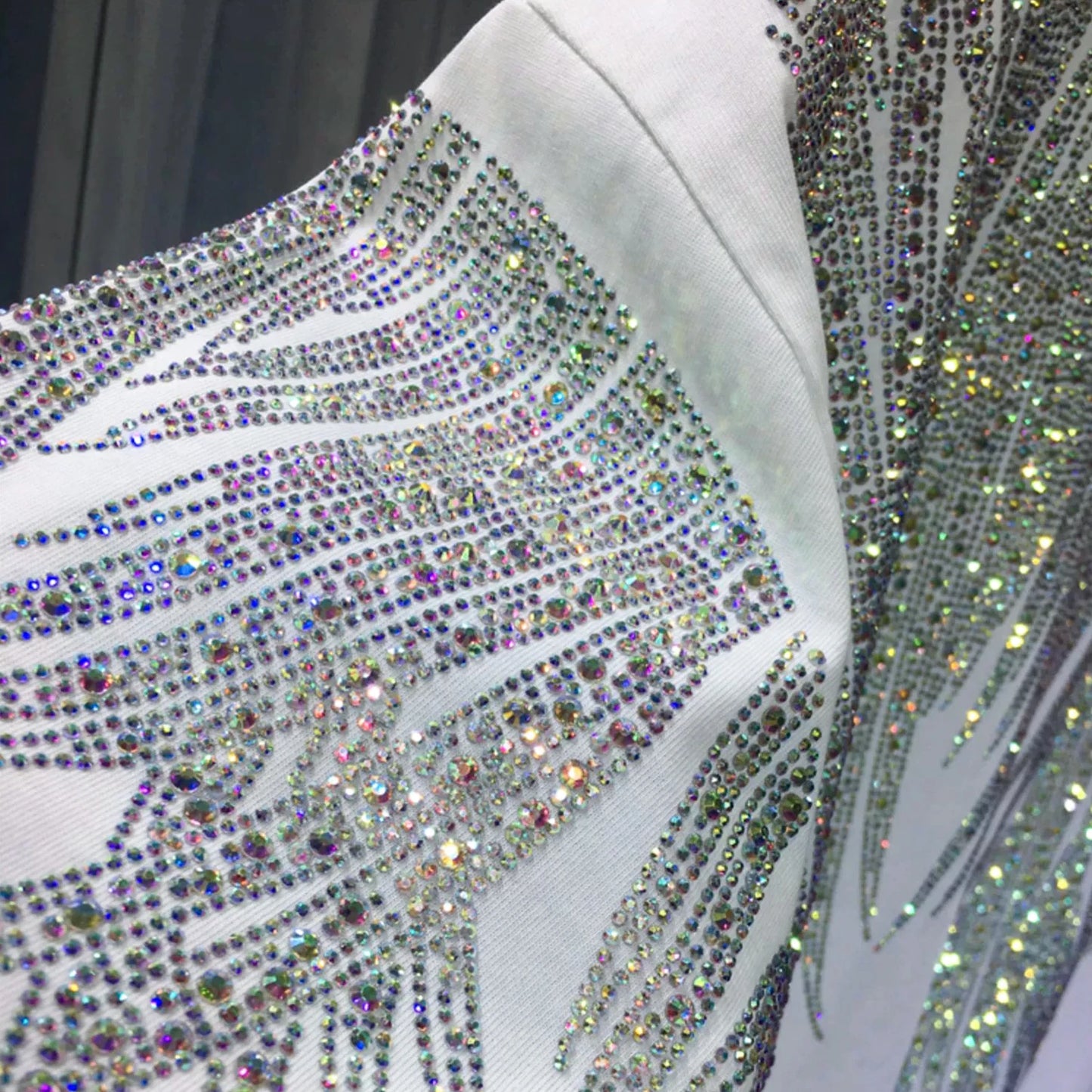 Plus Size Tops Short Sleeve Oversized Graphic Tees for Women Crew Neck Rhinestones T Shirts Loose Fit Sparkling Casual Party