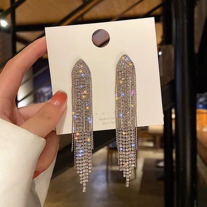 New Vintage Statement Gray Crystal Leaf Earrings for Women Fashion Unique Accessories Party Jewelry Birthday Anniversary Gifts
