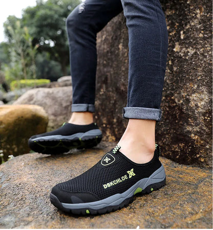 Men's Summer Sports Shoes Anti-skid and Wear-resistant Soles New Discount Shoes for Outdoor Hiking Casual and Breathable Shoes