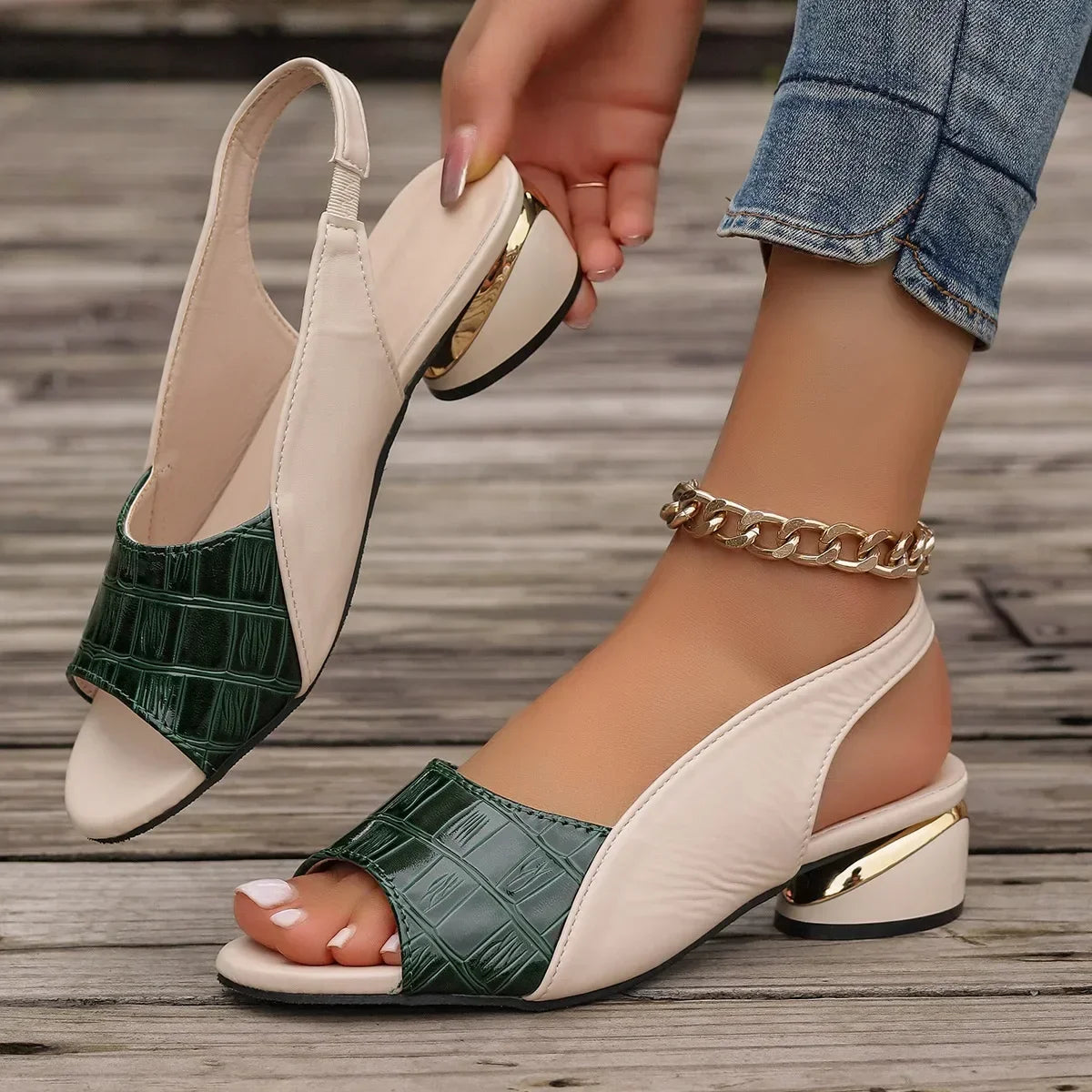 2025 Ladies Heels Sandals Chunky Fashion Women's Shoes Designer Summer New Brand Walking Casual Slides Dress Sandals