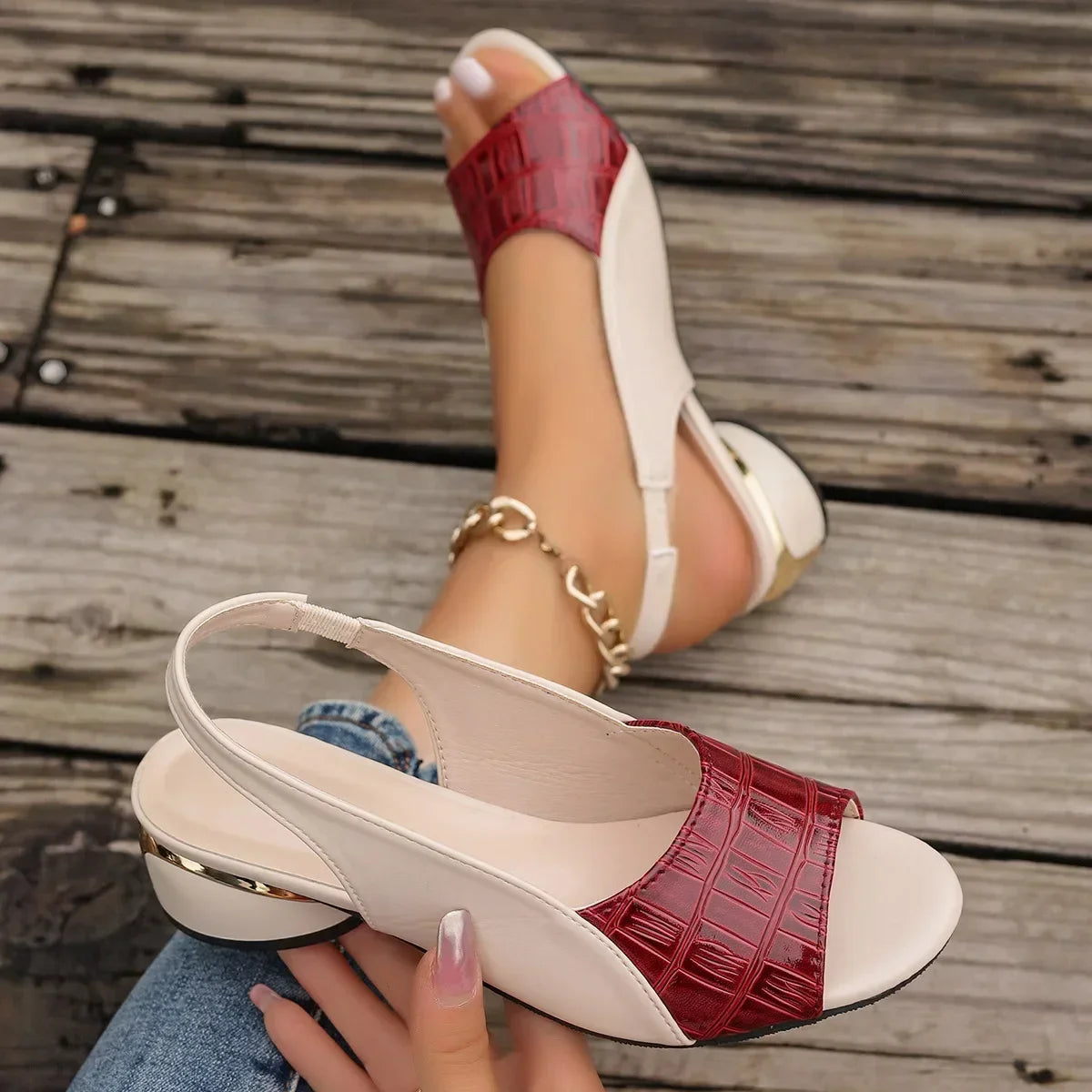 2025 Ladies Heels Sandals Chunky Fashion Women's Shoes Designer Summer New Brand Walking Casual Slides Dress Sandals