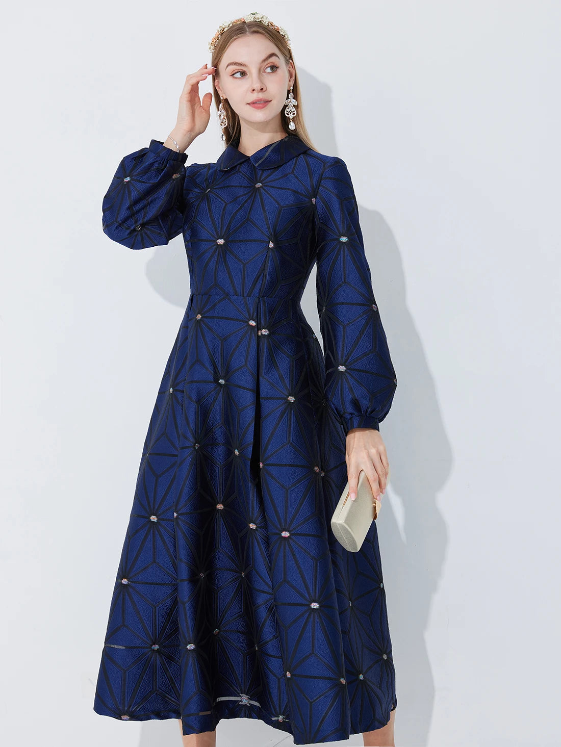 Navy Geometric Jacquard Dress with Puff Sleeves Fitted Waist and Flared Hem — Light Luxury Banquet or Wedding Gown
