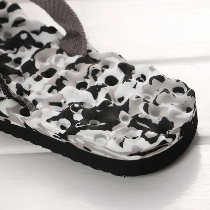 New Fashion Summer Massage Flip-Flops Men Slippers Beach Sandals Comfortable Men Casual Shoes Fashion Men Flip Flops Footwear