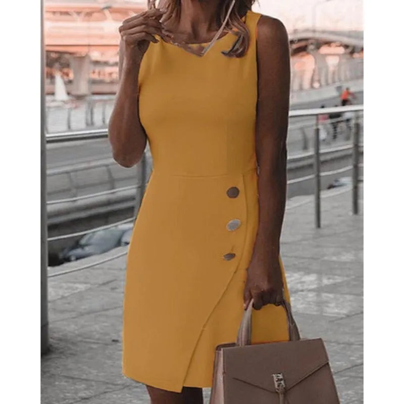 White Elegant Ladies Short Suspender Dress With Round Neck And Sexy Slim Fit Hip Hugging Skirt Pure Ribbon Button Mini Dress New
