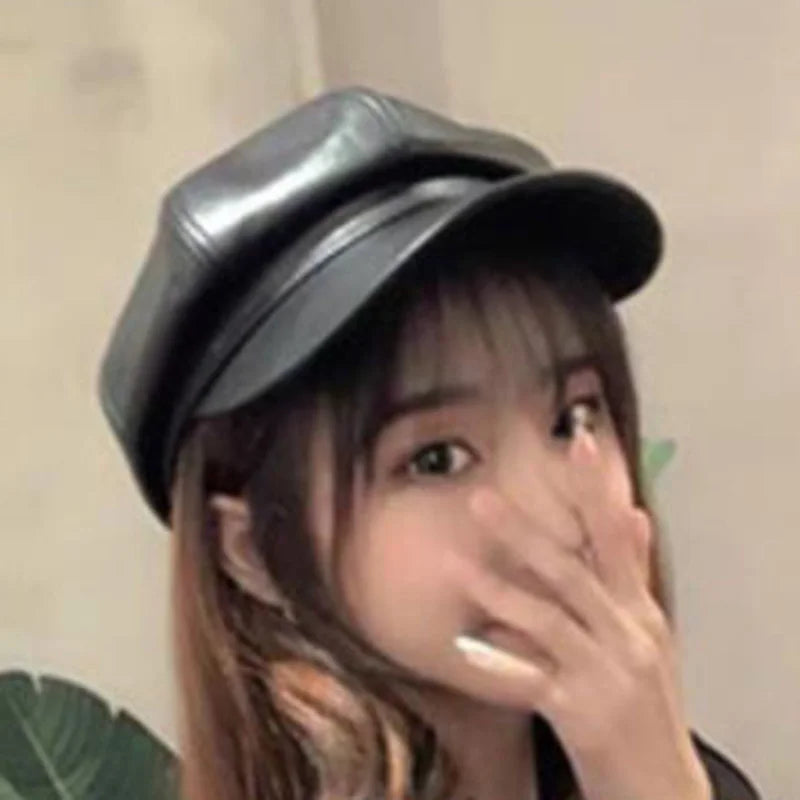 Vintage Style Wool Blend Newsboy Cap with Button Detail and PU Leather Visor for Women - Classic British Beret Hat