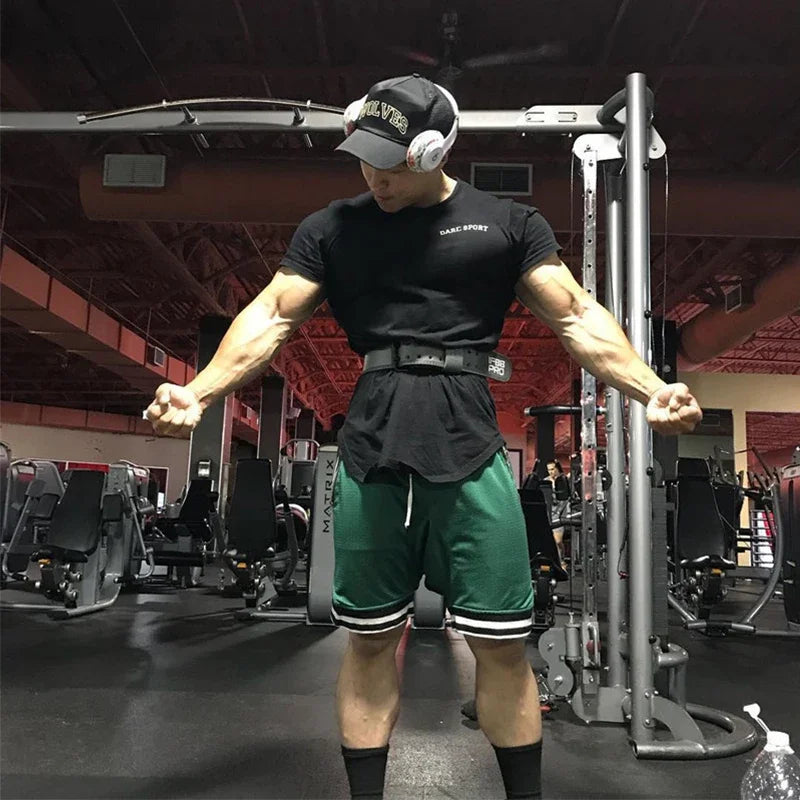 Men's Mesh Sports Track Shorts Summer Basketball Fitness Running Breathable Short Pants Loose Muscle Training Bermuda Masculina