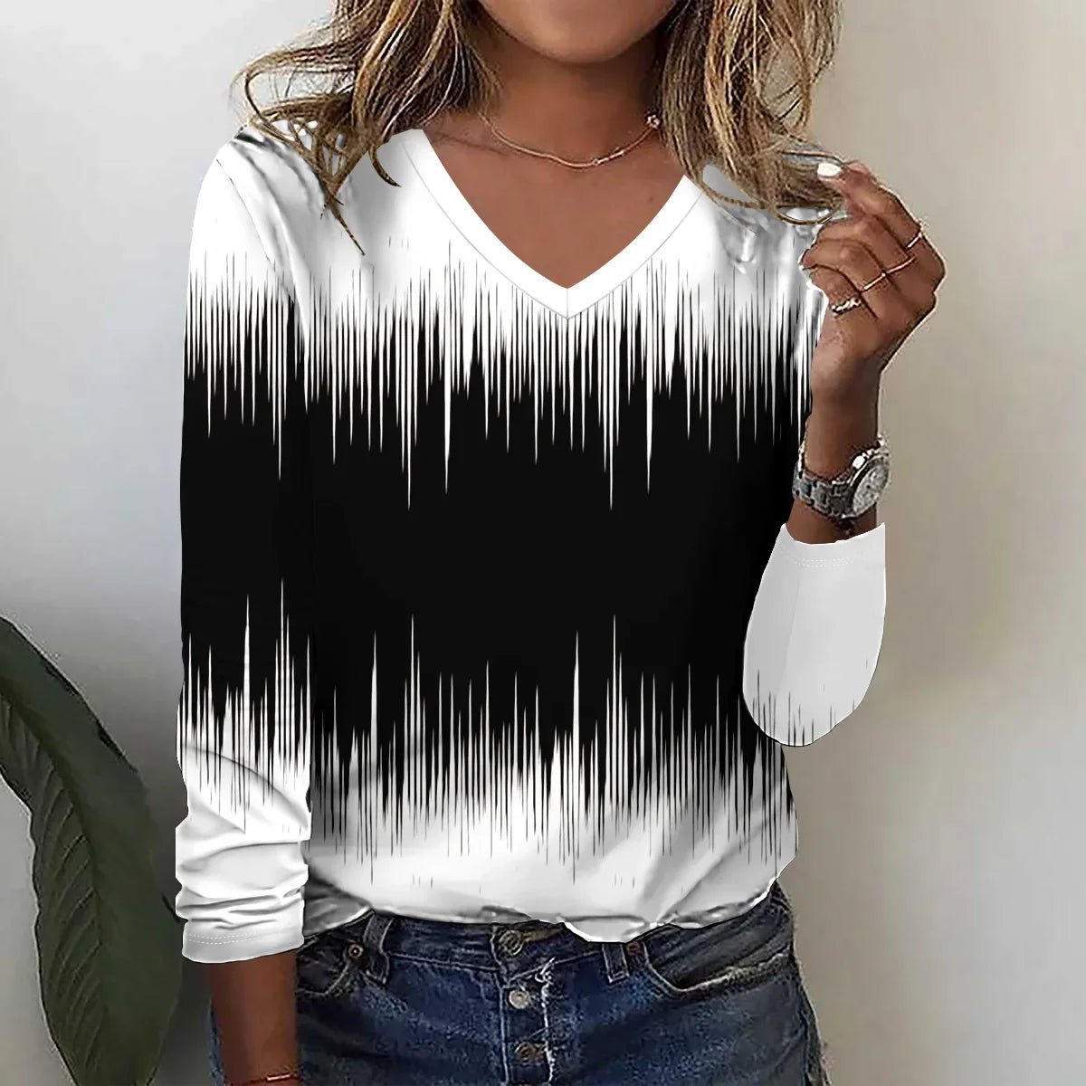 Summer new fashion 2025 women's casual long-sleeved printed T-shirt